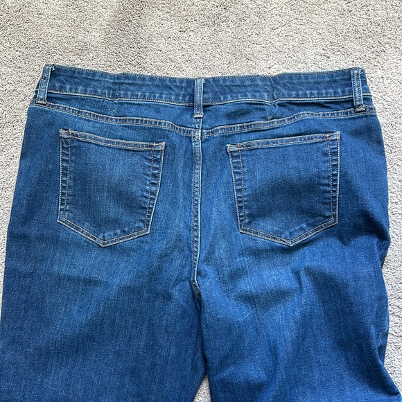 St. John's Bay 18 Straight Leg Jeans - Picture 5 of 9